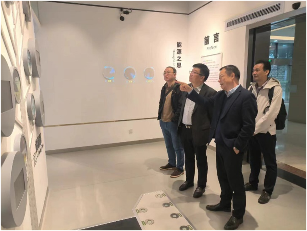 Turning Waste into Treasure, Supporting the Sustainbility of Energy Development —  Chairman Took the team to the Guangzhou Institute of Energy Research, Chinese Academy of Sciences.